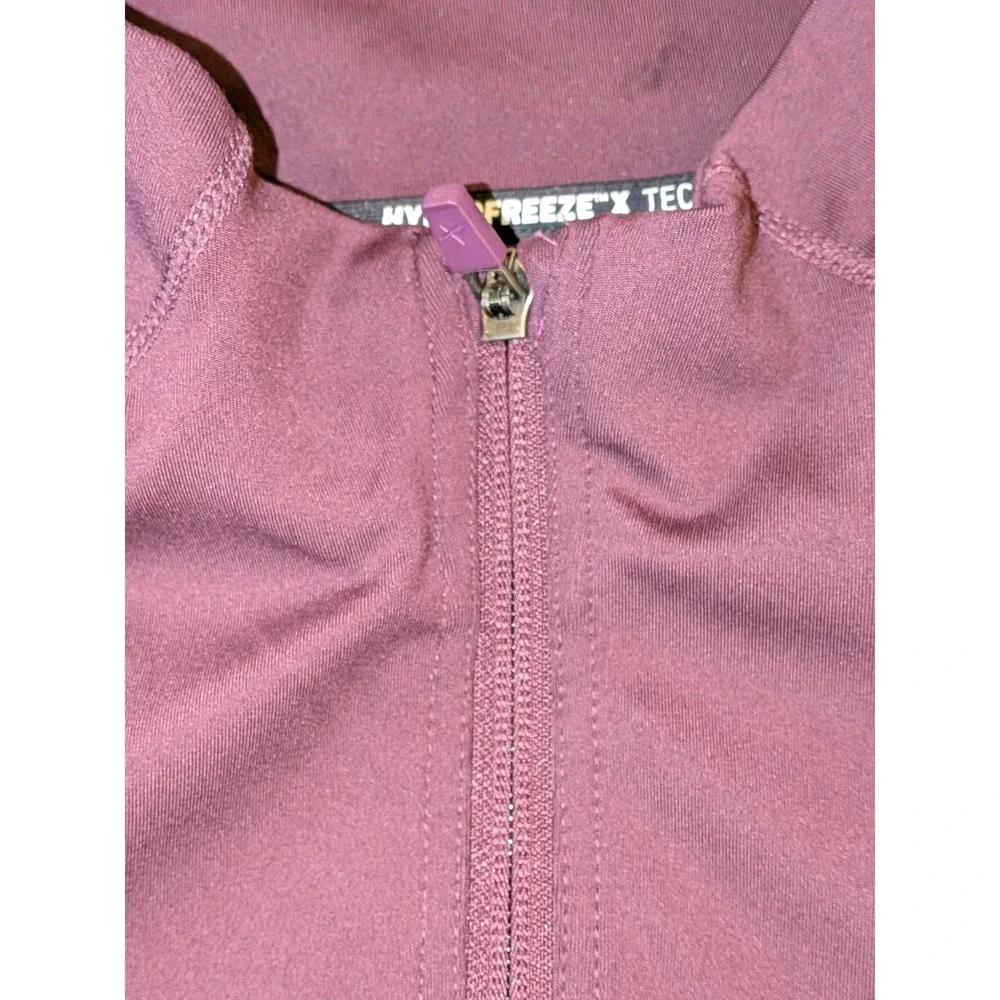 HydroFreeze X Instant Cooling Zip‎ Up Long Sleeve Womens Medium Purple